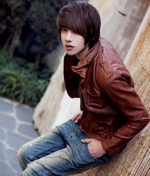 Beauties in jeans 6071c6e571ebb.jpg