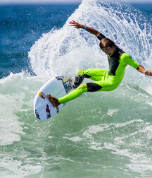 Surfer beauties 607373dec6e4e.jpg