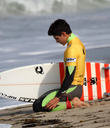 Surfer beauties 6073740b835a5.jpg