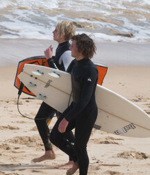 Surfer beauties 6073740d380a6.jpg