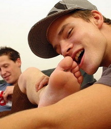 Delicious toes 60746c0759557.jpg