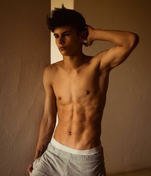 Cute sexy models 60749bc711c63.jpg