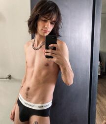 Teen boys on vacation 608e7c23b7572.jpg