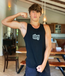 Teen boys on vacation 608e7c46836ec.jpg