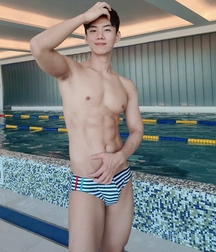Teen boys on vacation 608e7d0b33823.jpg