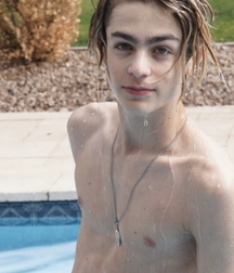 Teen boys on vacation 608e7d3fa4cb4.jpg