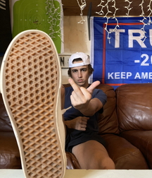 Worship the boys feet 608e7e0340a44.jpg