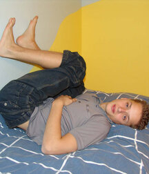 Boys and models 47 60906017c1c54.jpg