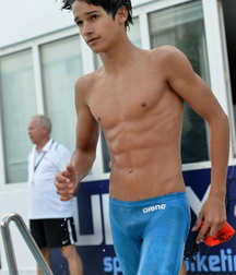 Boys and models 47 6090611038ca4.jpg