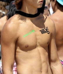 Hot in summer heat 6091929344bfc.jpg