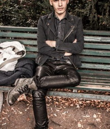 Leather and boots 6091be0765d85.jpg