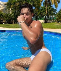 College hotties 609307ae0e2cc.jpg