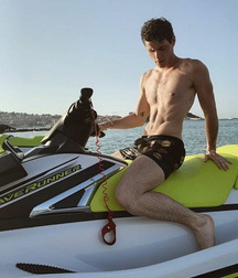 Boys on vacation 609309af76816.jpg