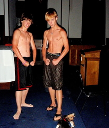 Boys on vacation 609309ca3a6dd.jpg