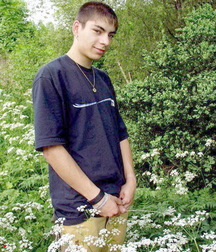 Boys piss fun 60931842f1f7f.jpg