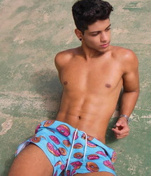 Stunning sunny twinks