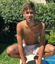 Stunning sunny twinks 6093b8ab7fd75.jpg