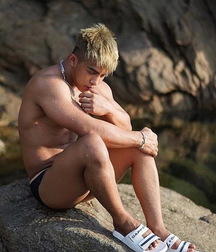 Stunning sunny twinks 6093b8ad6ce6a.jpg