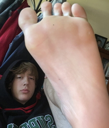 Foot Master hotties 609c3a9902b93.jpg
