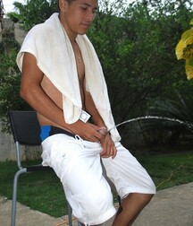 Boys golden juice 609d996733ff8.jpg