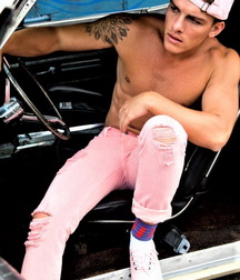 Cool guys 609dbafd7d7cf.jpg