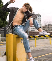Male beauties 60c63e6b8ac05.jpg