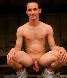 Boys and models 53 60c754d222919.jpg