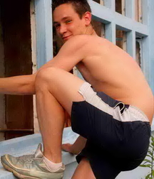 Boys and models 53 60c755243e90b.jpg