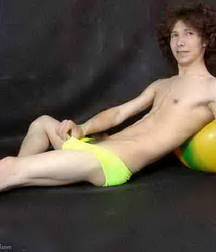 Boys and models 54 60c7d77f3bf5a.jpg
