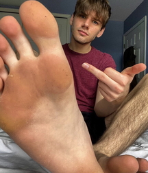 Your reward is between the toes 60c9f918b381a.jpg