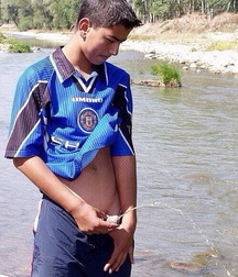 Boys need to take a piss 60ce719a715ed.jpg