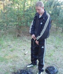 Boys need to take a piss 60ce71c76aecb.jpg