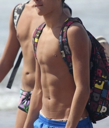 Summer is so hot 60cf7112000ed.jpg