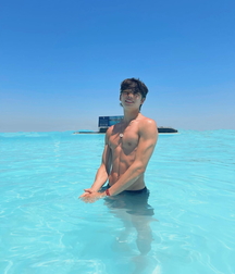 Summer is so hot 60cf713ba85cd.jpg