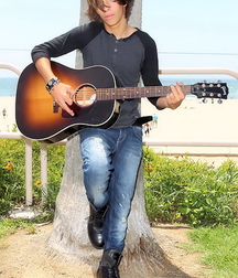 Teens in leather and boots 60d0b282d5b2e.jpg