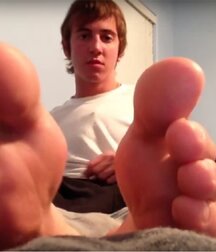 Cuties shows feet 60d50e5f84737.jpg