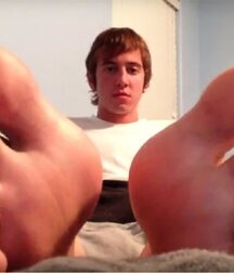 Cuties shows feet 60d50e621a4d0.jpg