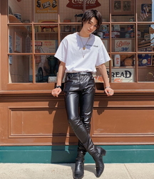 Leather and boot boys 60d7698eba105.jpg