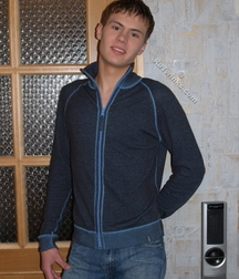  Boymodels at camera 60ea08bd738b2.jpg