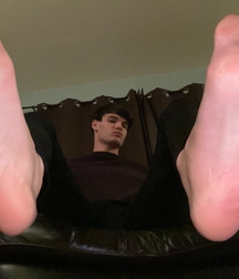 Boys delicious sweaty feet 6103c9e6248a2.jpg