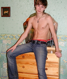 Boys and models 69 610980de50d2f.jpg