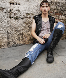 Boot and biker boys 612bac7040ffd.jpg