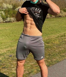 Show skin and muscles 61353aecb323d.jpg