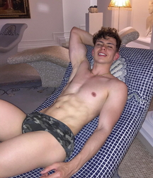 Show skin and muscles 61353af403020.jpg