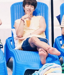 College guys 613bfb1500fe8.jpg