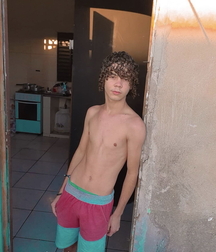 College guys 613bfb3c74277.jpg