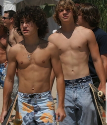 High school hotties 613cb08f45312.jpg