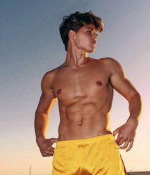 High school hotties 613cb0a96ceed.jpg