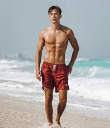 Hot summer days 6158d13c74032.jpg
