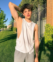 Gorgeous country boys 616451a764b91.jpg